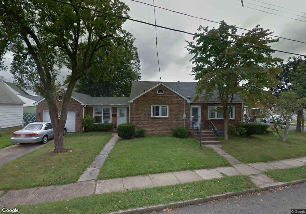 575 Krochmally Ave, Perth Amboy, NJ 08861 - photo 1