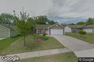 1621 Irving Ct, Lawrence, KS 66044