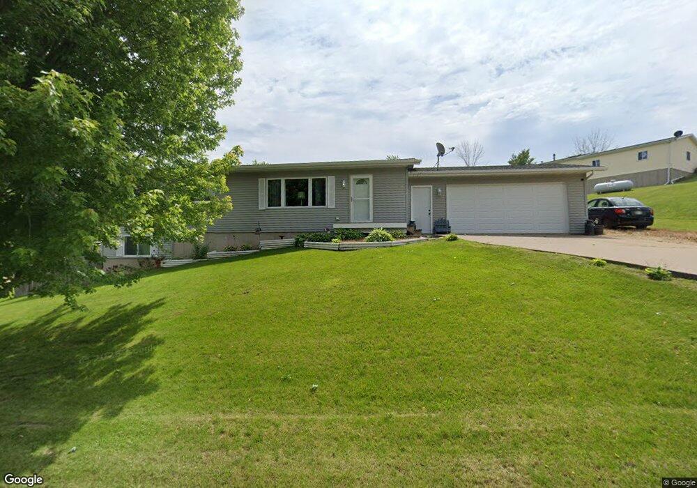 102 Jentz Dr, Potosi, WI 53820 - photo 1