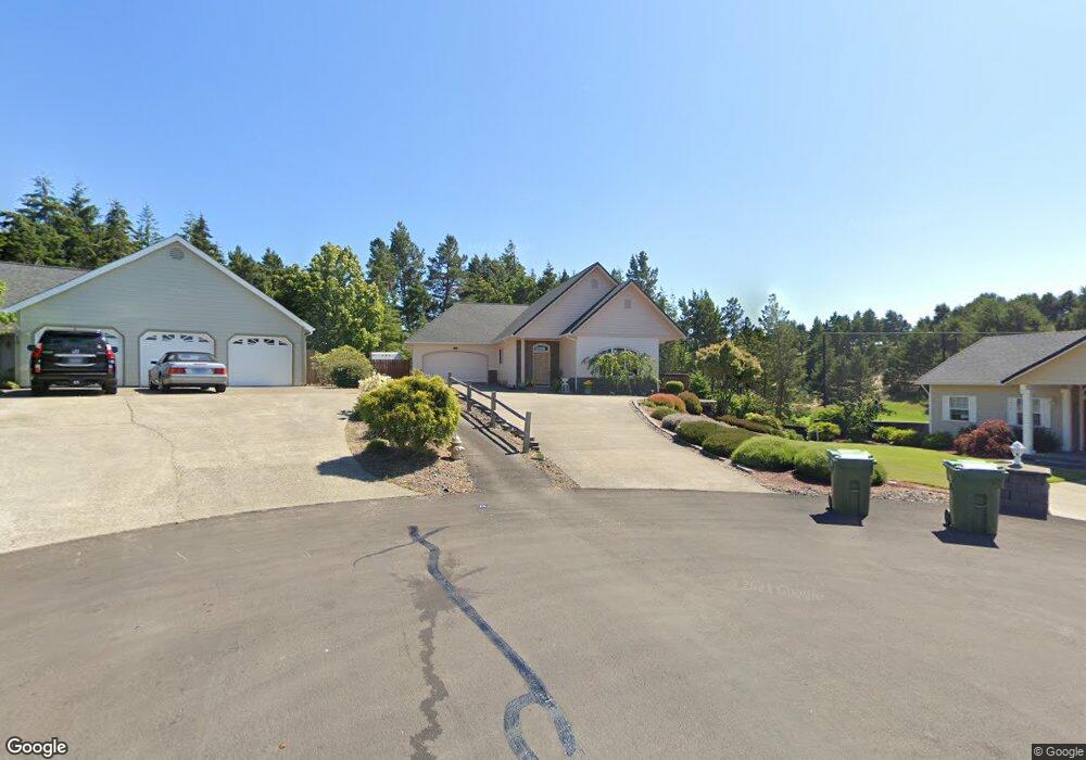 11 Onadoone Ct, Florence, OR 97439 - photo 1