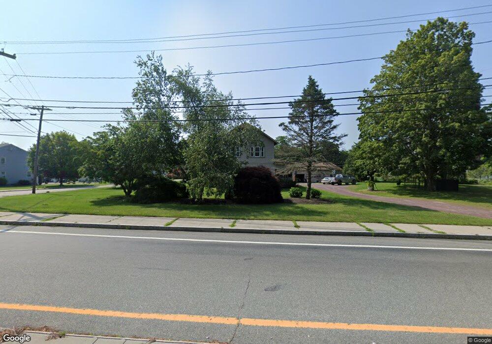 619 Child St unit 2, Warren, RI 02885 - photo 1