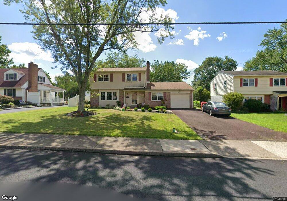 458 N School Ln, Souderton, PA 18964 - photo 1