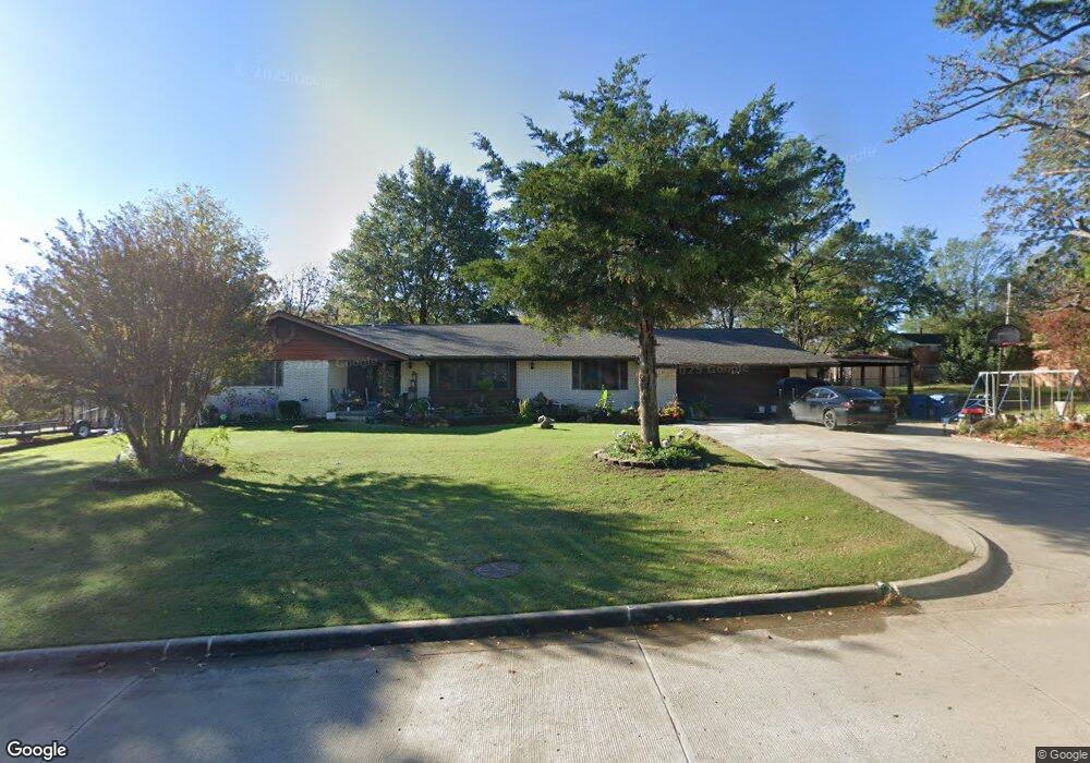 1704 E Comanche Ave, McAlester, OK 74501 - photo 1