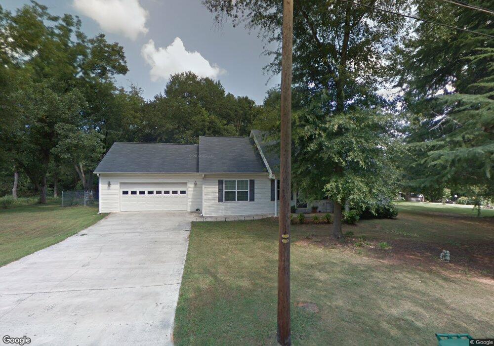 141 Wood St, Commerce, GA 30529 - photo 1