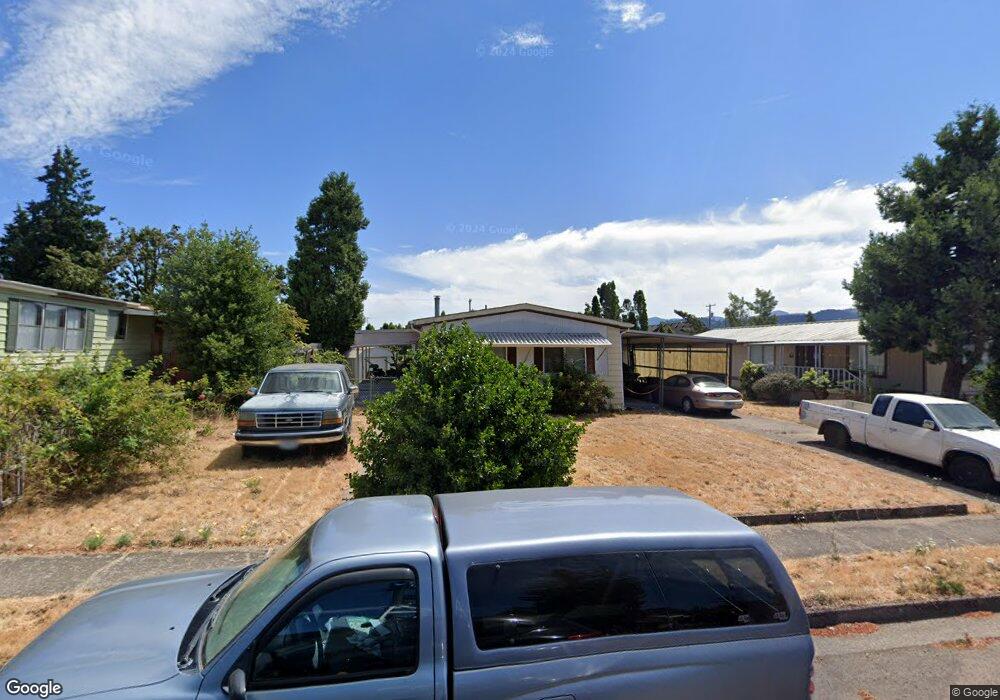 208 N 2nd St, Creswell, OR 97426 - photo 1