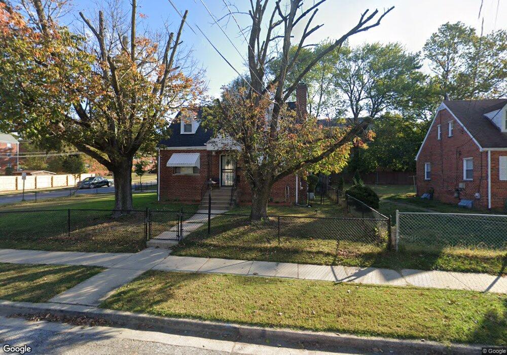 5305 56th Ave, Riverdale, MD 20737 - photo 1