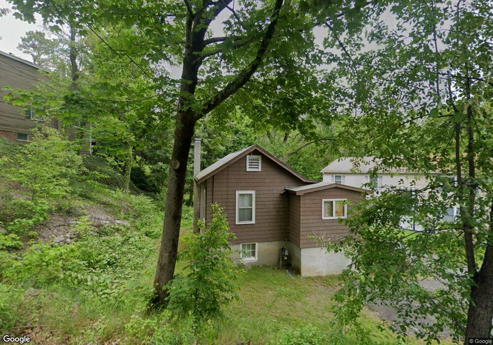 17 Wonderland Ave, Saugus, MA 01906 - photo 1