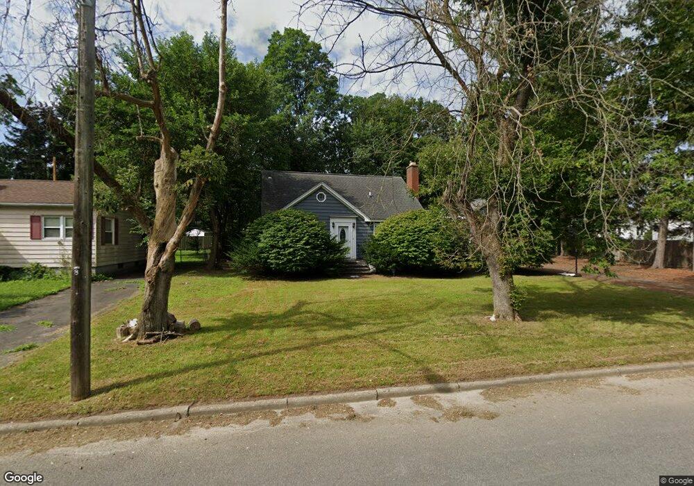 8 Knickerbocker Rd, Schenectady, NY 12302 - photo 1