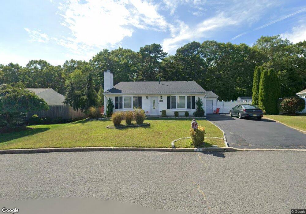 17 Pilgrim Ave, Tinton Falls, NJ 07753 - photo 1