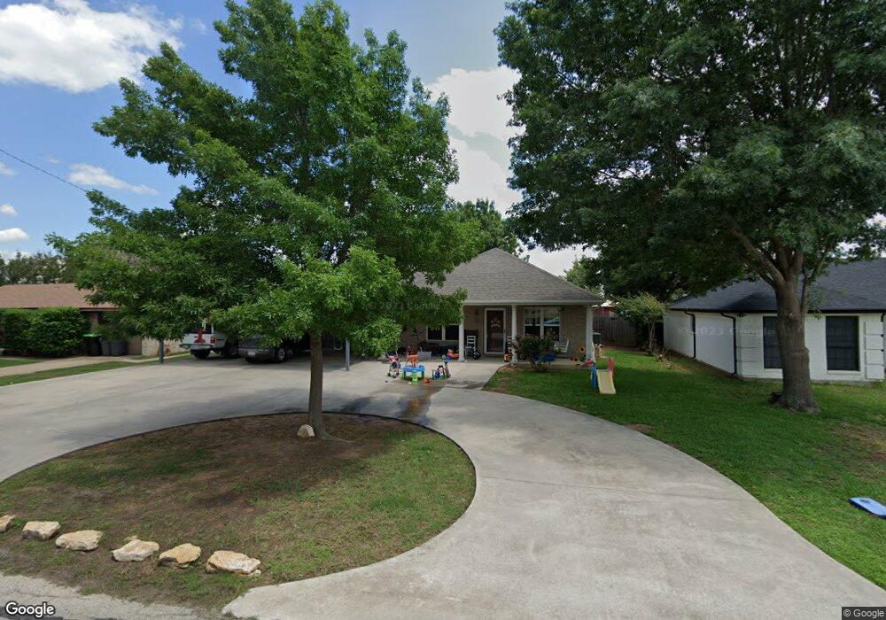 575 S Hitt St, Boyd, TX 76023 - photo 1