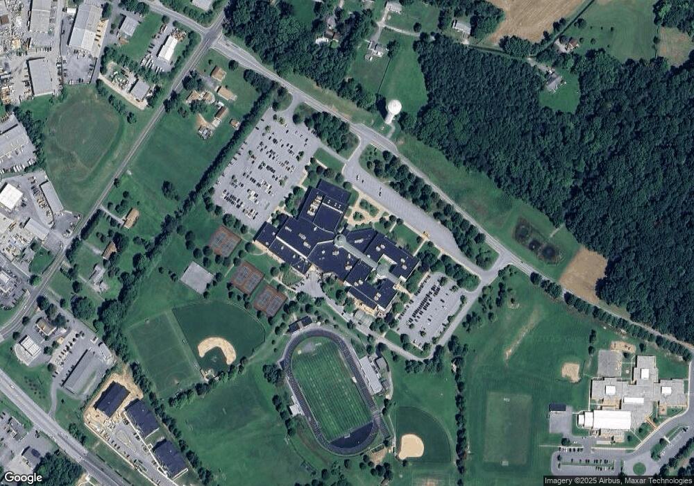 355 Ronsdale Rd, Sykesville, MD 21784 - photo 1