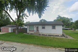 319 W Pineview Dr, Hainesville, IL 60073