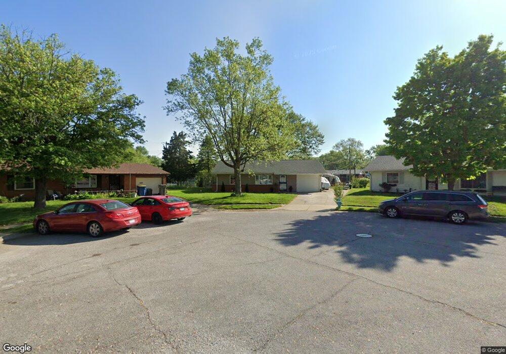 2905 Centre Ct, Indianapolis, IN 46203 - photo 1