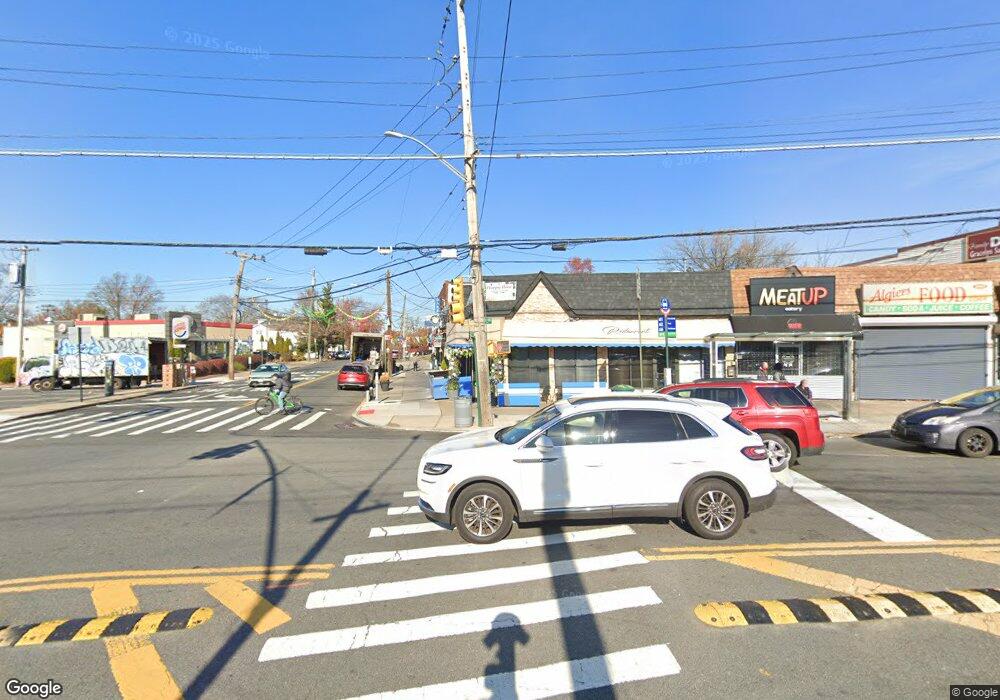 2007 Victory Blvd, Staten Island, NY 10314 - photo 1