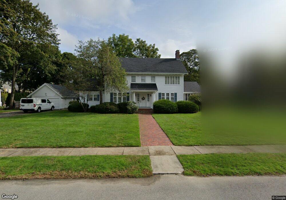 1 Yale St, Winchester, MA 01890 - photo 1