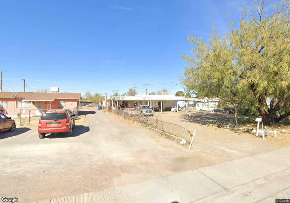565 Lafayette Dr, El Paso, TX 79915 - photo 1