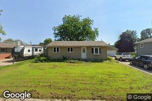 805 Welshire Dr, La Crescent, MN 55947