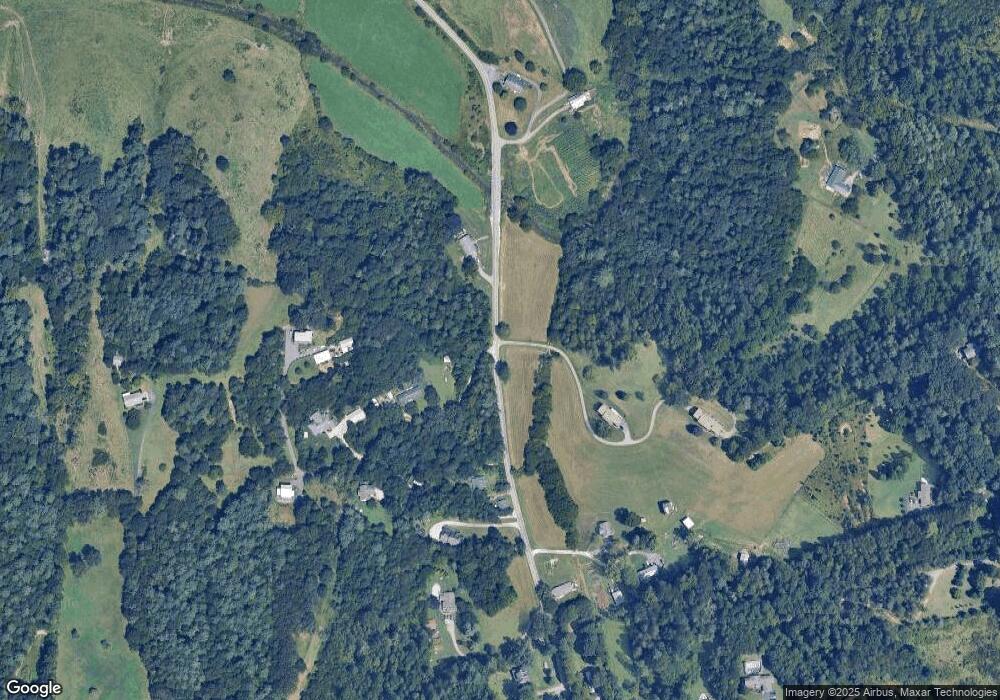 33 Sunview Dr, Leicester, NC 28748 - photo 1