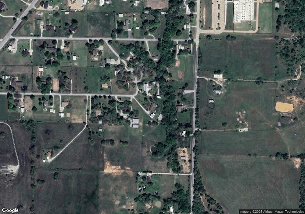 198 Travis Rd, Decatur, TX 76234 - photo 1