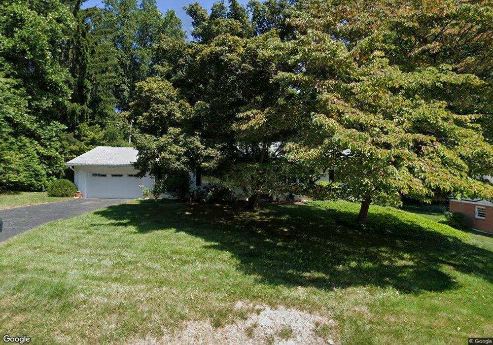 812 Parkridge Dr, Media, PA 19063 - photo 1