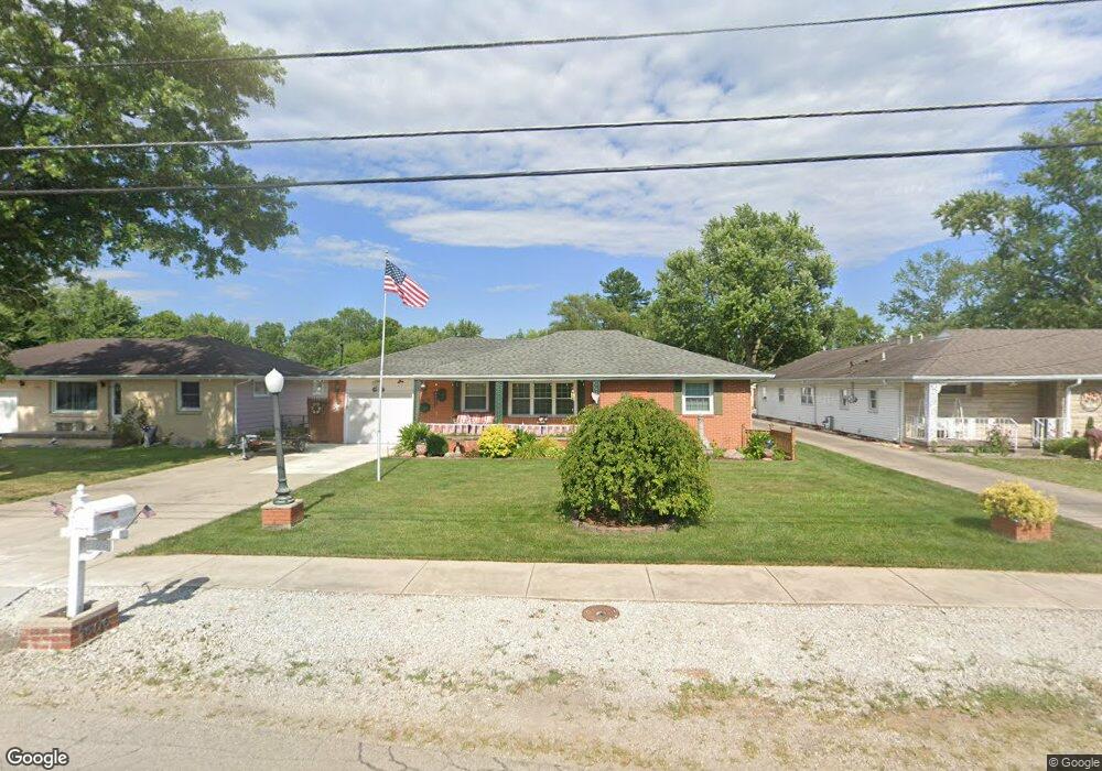 1606 S May Ave, Muncie, IN 47302 - photo 1