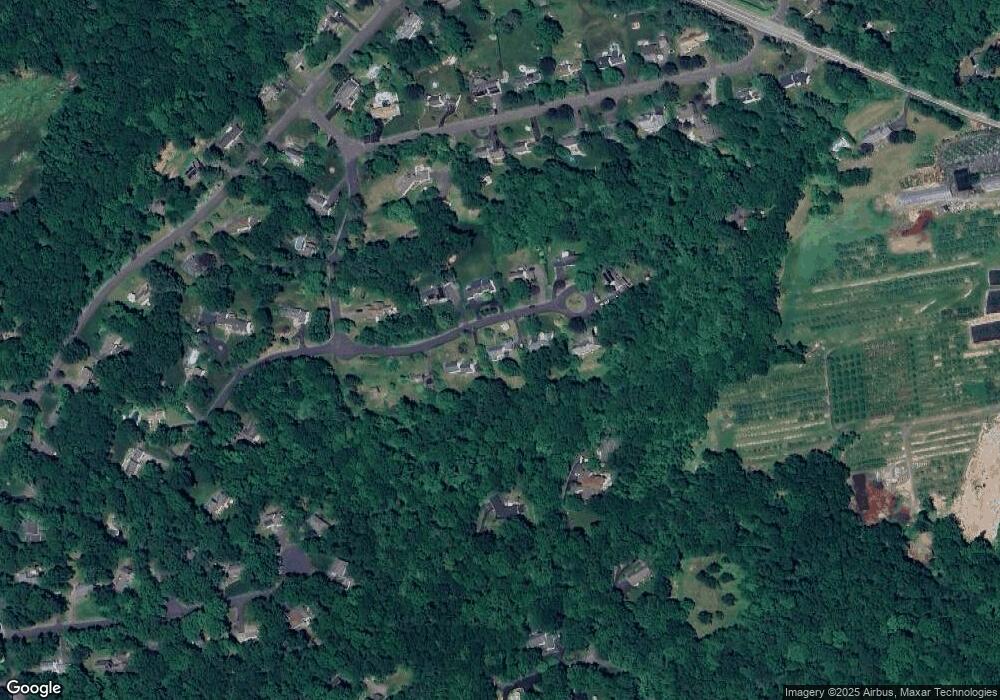 38 Pippin Dr E, Glastonbury, CT 06033 - photo 1