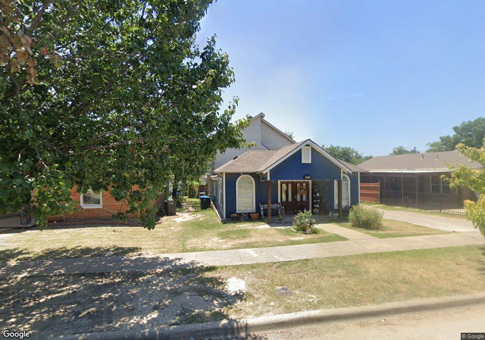 2611 NW 27th St, Fort Worth, TX 76106 - photo 1