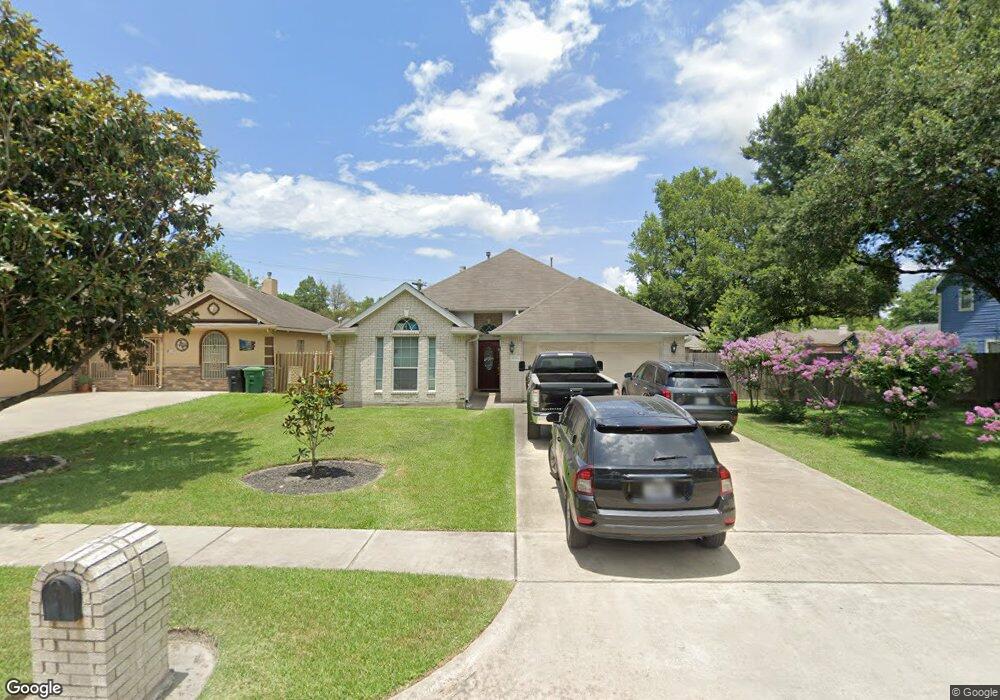 4034 Black Locust Dr, Houston, TX 77088 - photo 1