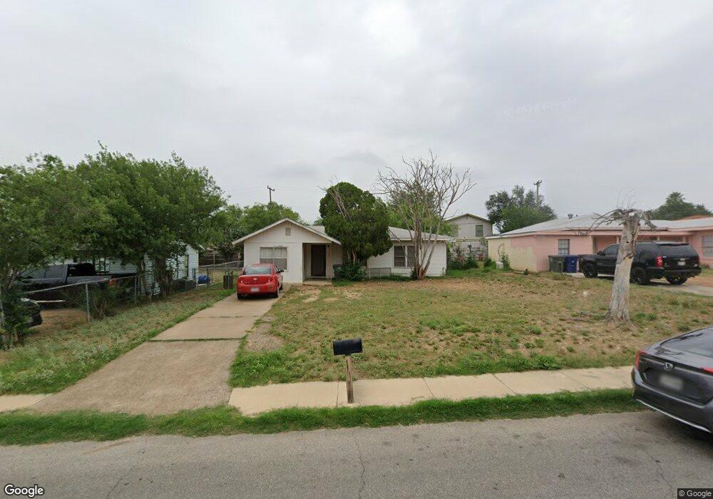 2110 E Ash St, Laredo, TX 78043 - photo 1