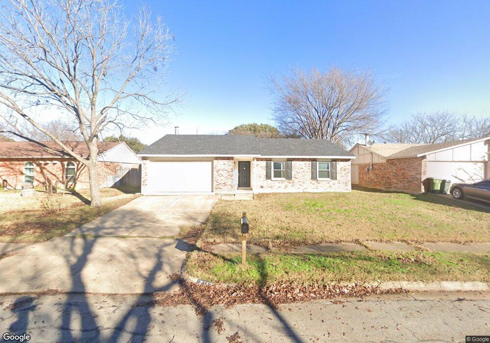 7117 Lancashire Dr, North Richland Hills, TX 76182 - photo 1