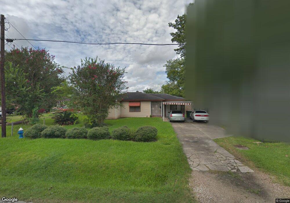 5621 Los Angeles St, Houston, TX 77026 - photo 1