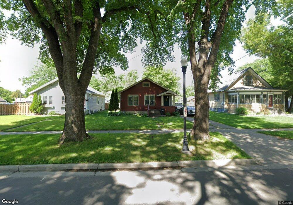 1217 14th St S, Fargo, ND 58103 - photo 1