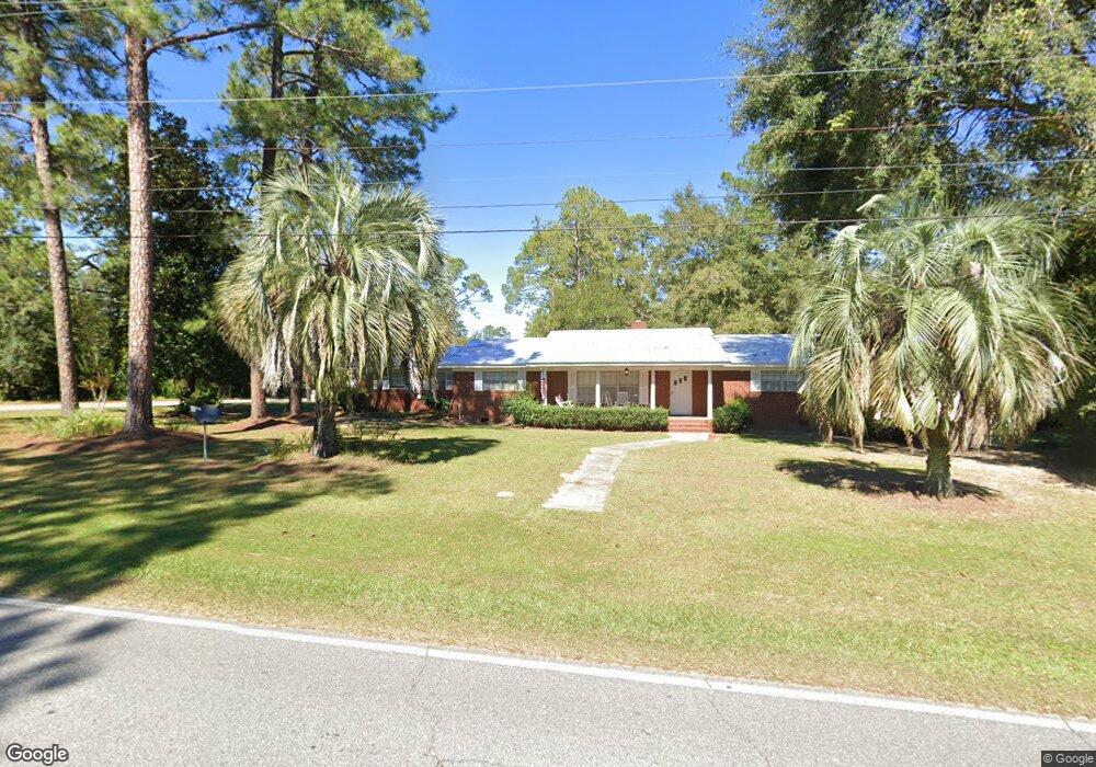 409 E Carter Ave, Blackshear, GA 31516 - photo 1