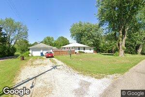 901 Shady Acres Ln, Quincy, IL 62305