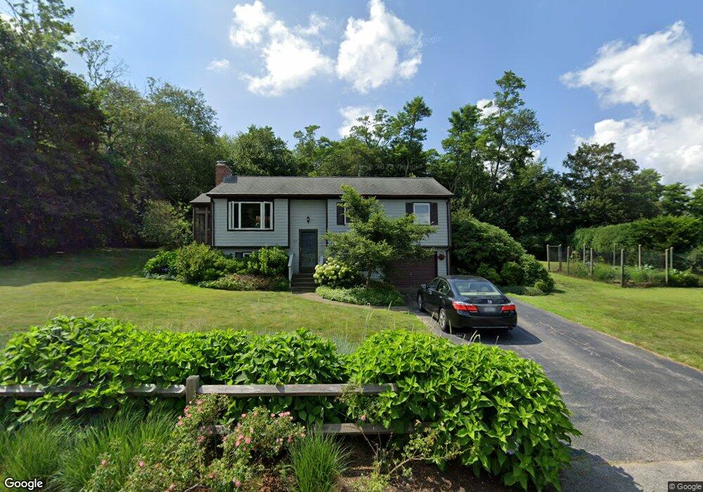 25 Steamboat St, Jamestown, RI 02835 - photo 1