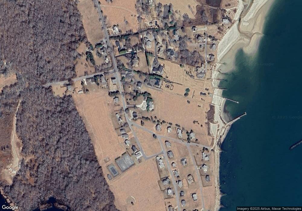 135 Ocean Ave, South Dartmouth, MA 02748 - photo 1