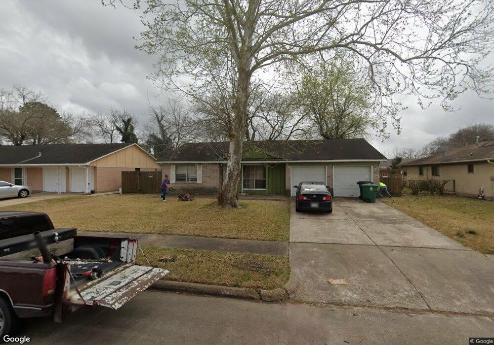 8410 Misty Vale Ln, Houston, TX 77075 - photo 1