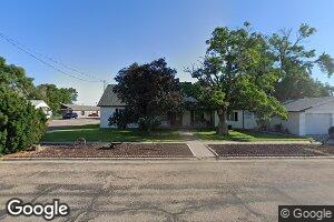 200 E Carson Ave, Sublette, KS 67877