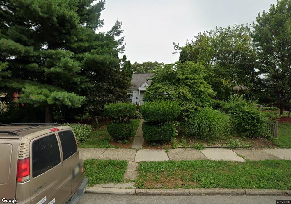 334 E Jeffrey Place, Columbus, OH 43214 - photo 1