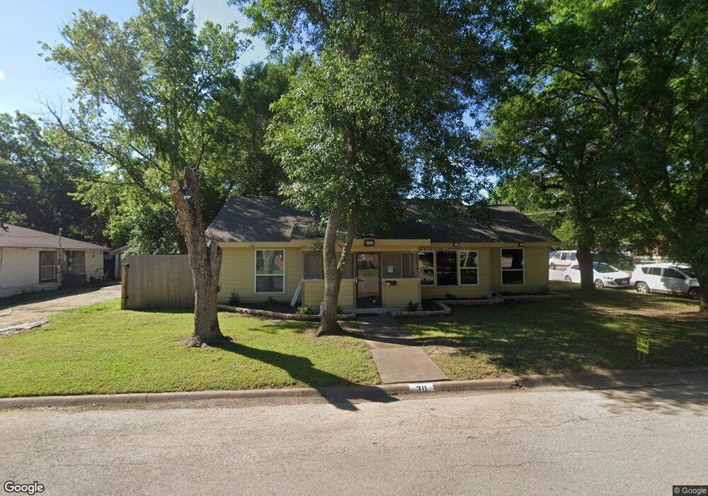 311 Myers Ave, Cleburne, TX 76033 - photo 1