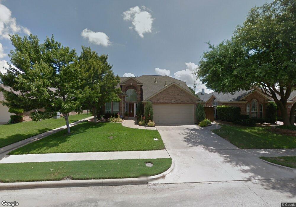 2708 Crystal Glenn Cir, Hurst, TX 76054 - photo 1