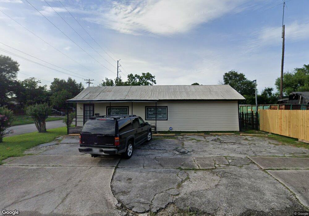 7201 Winfree Dr, Houston, TX 77087 - photo 1