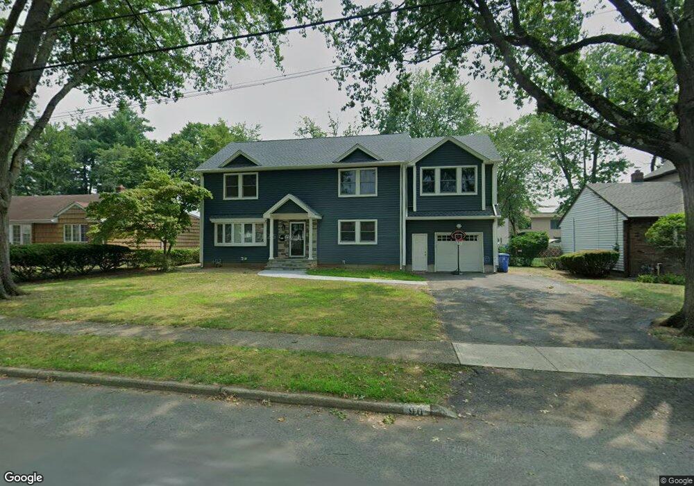 90 Willowbrook Ct, Paramus, NJ 07652 - photo 1