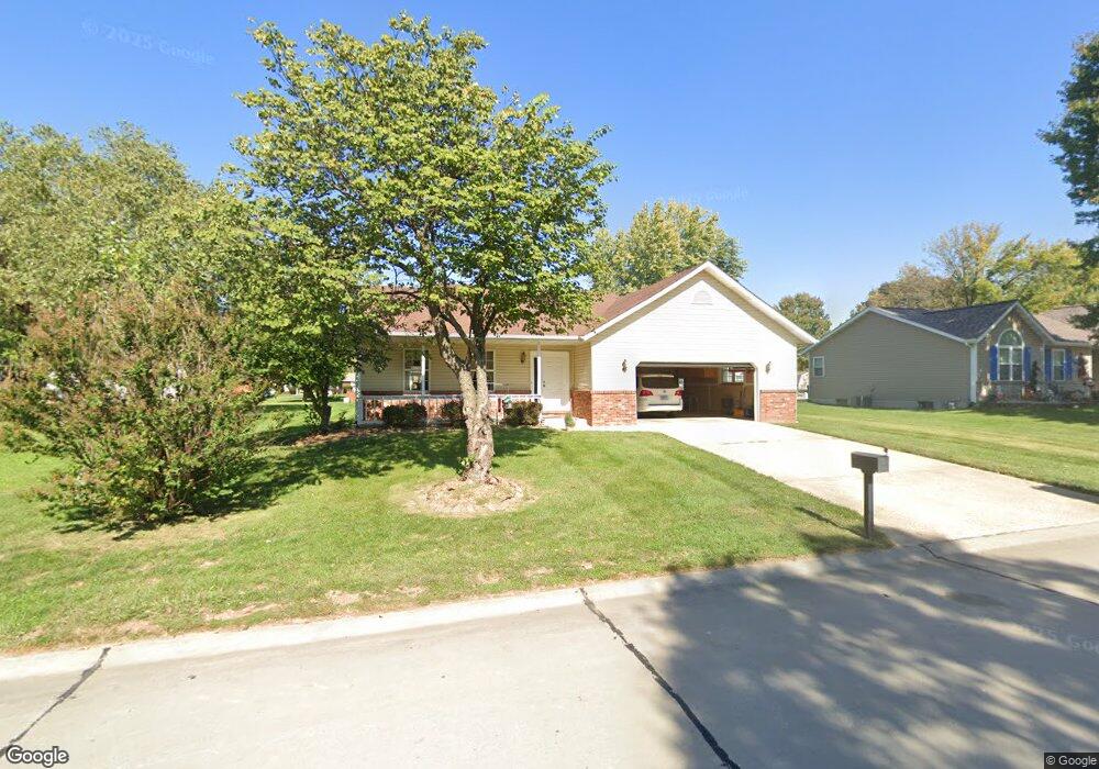 2304 Copper Creek Rd, Maryville, IL 62062 - photo 1