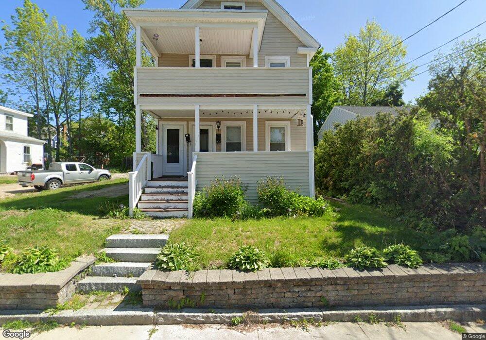 13 Baker St, Dover, NH 03820 - photo 1