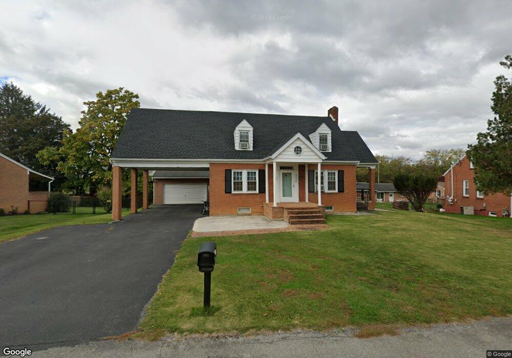 2225 Beverly Dr, Hagerstown, MD 21740 - photo 1