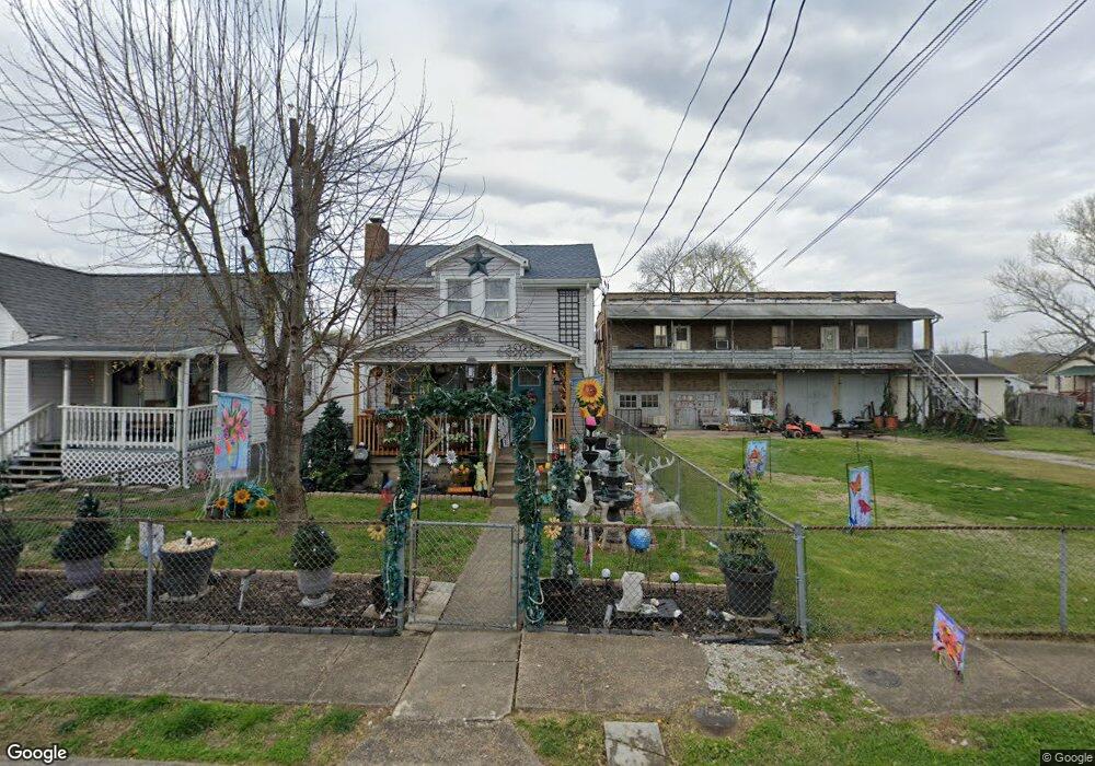 333 18th St, Dunbar, WV 25064 - photo 1