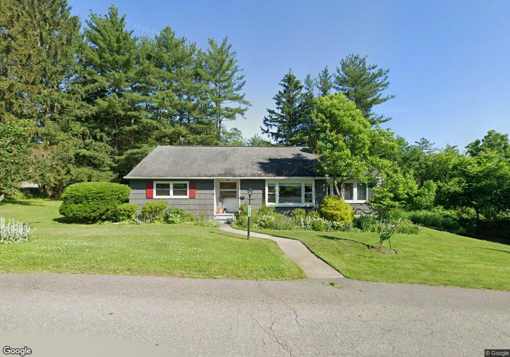 720 Avenue B, Stroudsburg, PA 18360 - photo 1