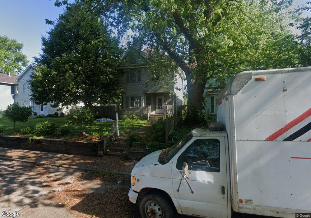 614 E 13th St, Davenport, IA 52803 - photo 1