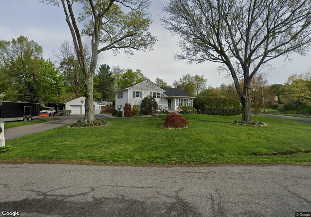 2321 Hawthorne Dr, Yorktown Heights, NY 10598 - photo 1